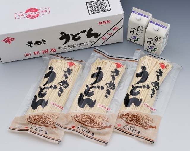 半生うどん　つゆ付き　３３０ｇ×１０袋入り　（３０人前）うどんつゆ　２００ml×４箱